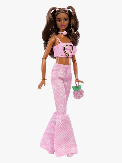 Barbie Deluxe Style Docka med Rosa Denimoutfit