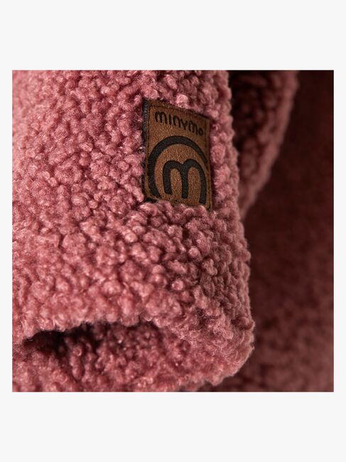 Minymo Pilejacka, Roan Rouge