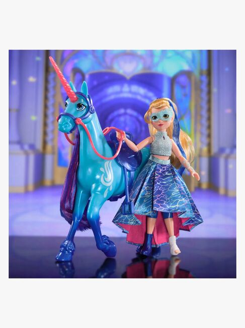 Unicorn Academy Docka Isabel Masquerade 24 cm