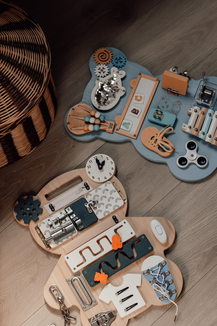 Hemmingsen Kids Mini Aktivitetstavla med Whiteboard