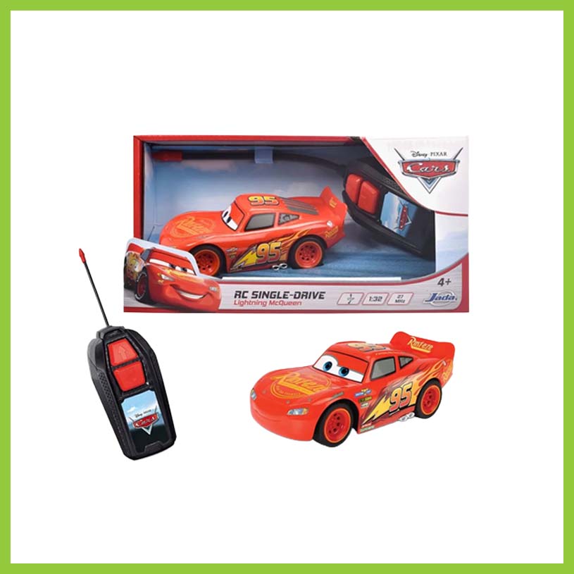 Radiostyrd bil Lightning McQueen med texten 'RC SINGLE-DRIVE'.