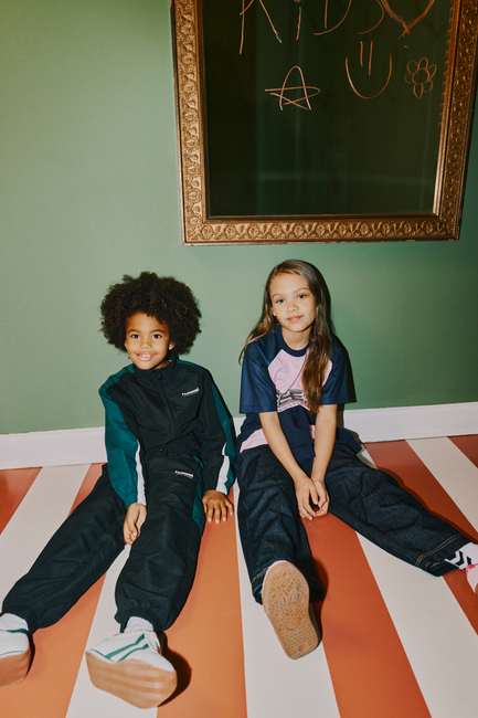 Hummel JR Loose Tiger Soccer T-shirt, Roseate Spoonbil