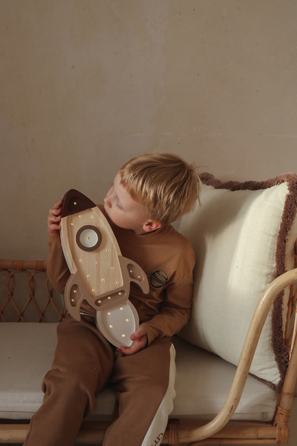 Little Lights Lampa Rymdraket, Cappucino Wood