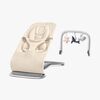 Ergobaby Evolve 3-in-1 Babysitter inkl. Lekbåge, Cream