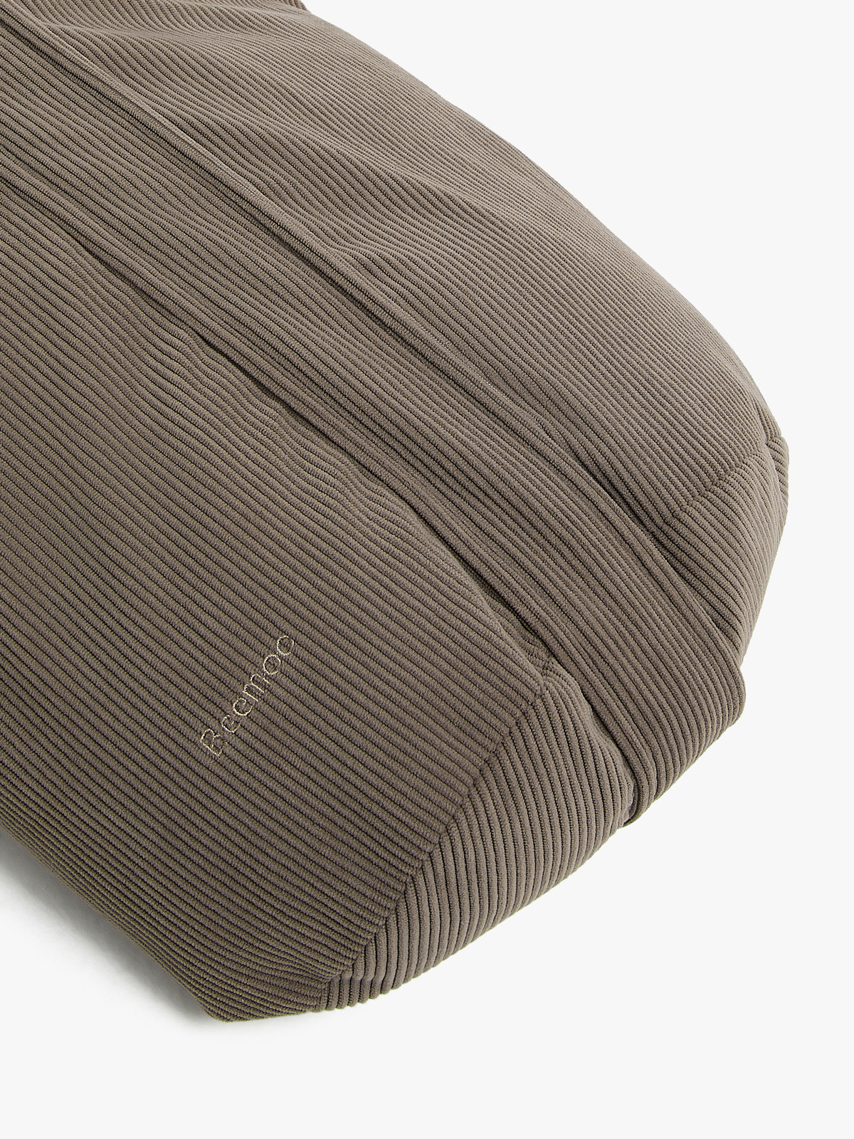 BM-MiniFootmuff-TAUPECHECK-1882_3d.jpg