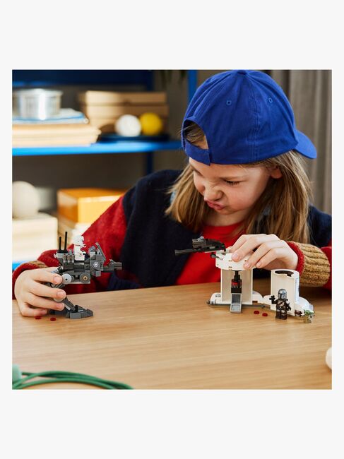LEGO Star Wars 75444 AT-RT Attack