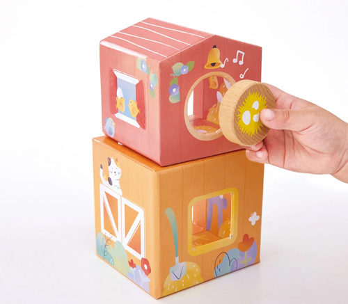 Hape Sagobok med Lekset The Happy Stables