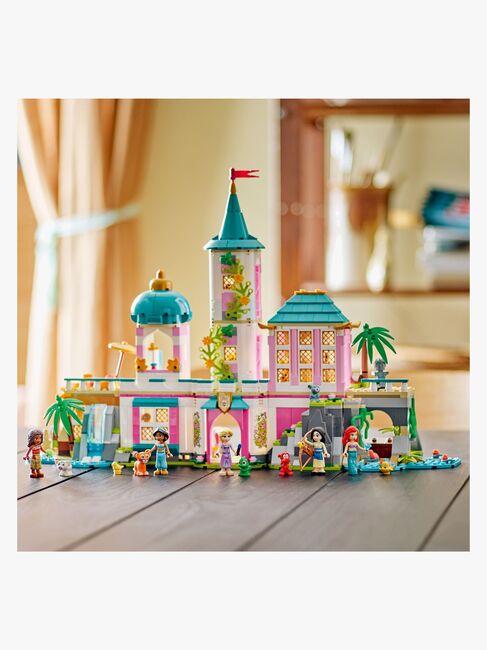 LEGO Disney Princess 43267 Prinsesslott och kungliga husdjur