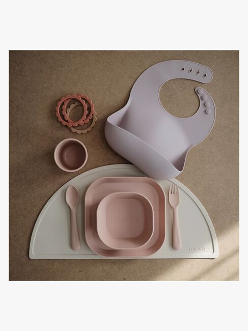 Mushie Bestick, Blush