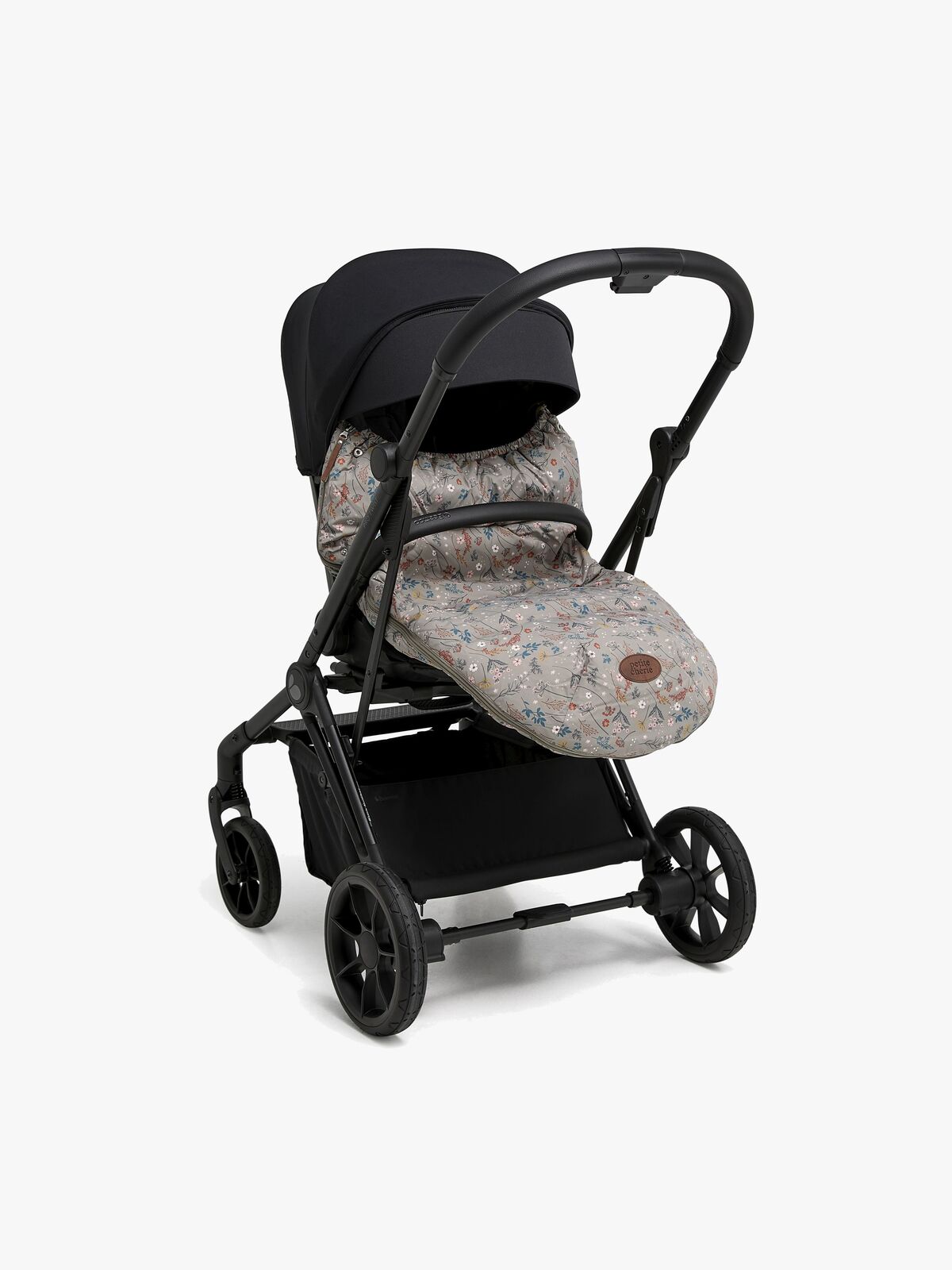 PC-330420-FLOWERSGREY-1800_3d.jpg
