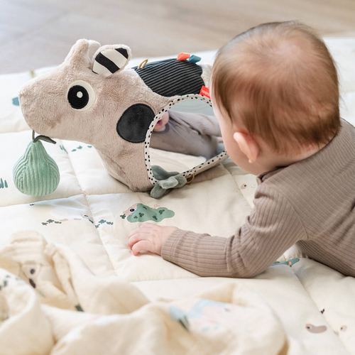 Done By Deer Dotti Aktivitetsspegel, Sand