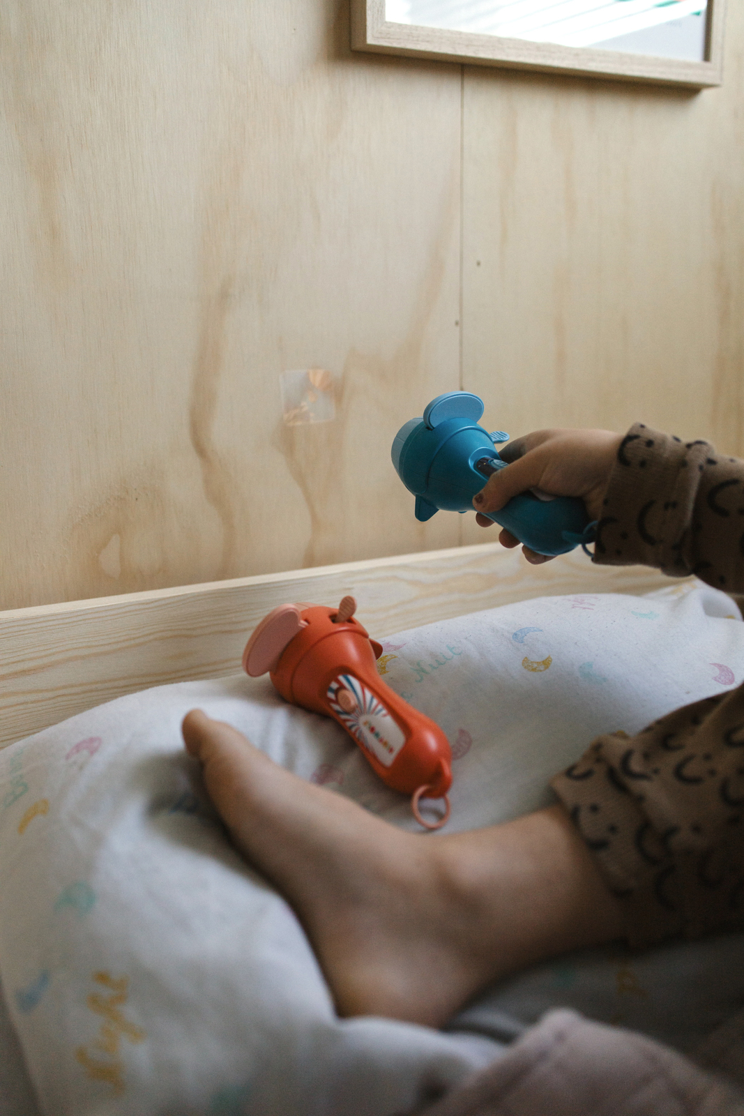 KIDY-SLIDE-AD-4623_4c.jpg