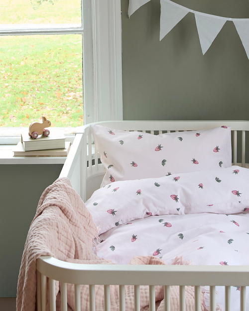 Borganäs Bäddset Spjälsäng Jordgubbsdröm 100x130