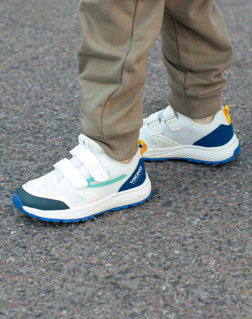 Viking Century 2V WP Sneakers, Eggshell/Blue