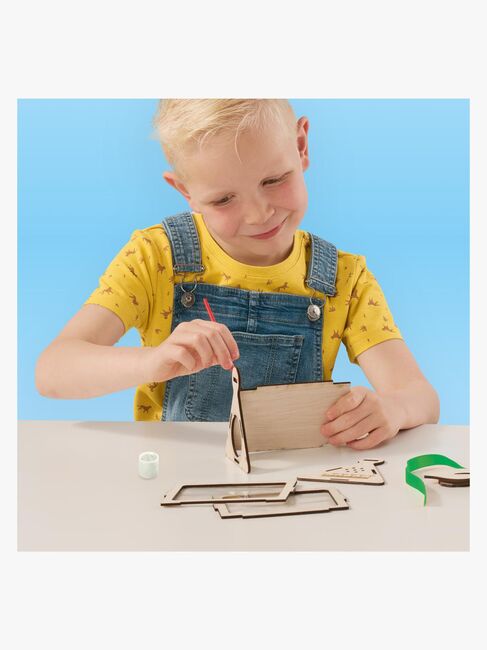 SES Creative  Bygg Ditt Utforskarset Insekter