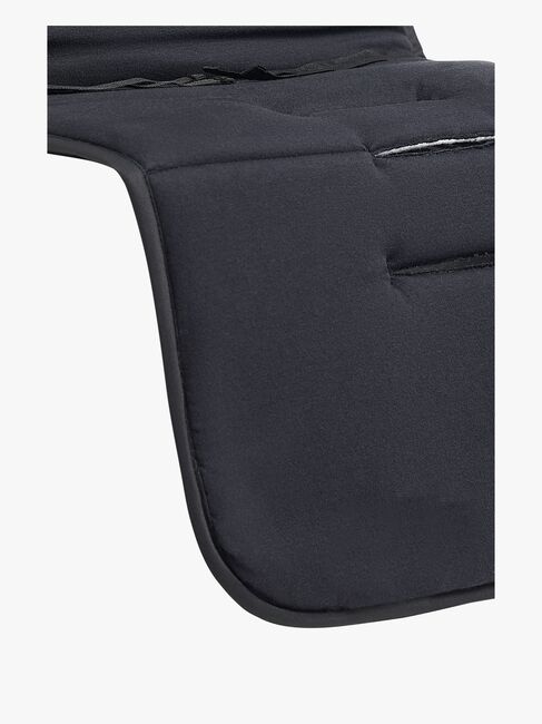 Beemoo Sittdyna, All Black