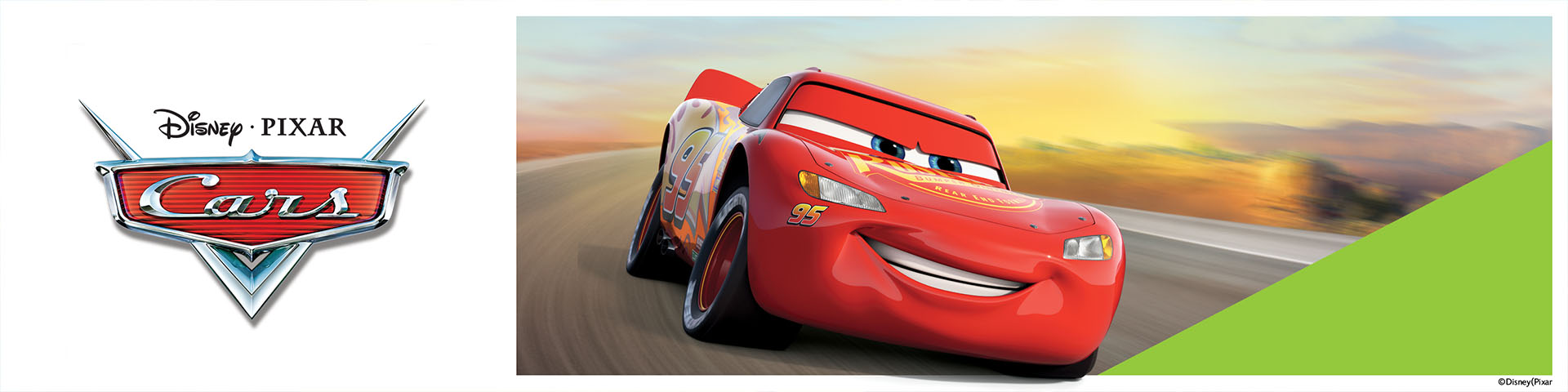 Racerbilen Blixten McQueen kör, med texten 'Disney • PIXAR Cars'.