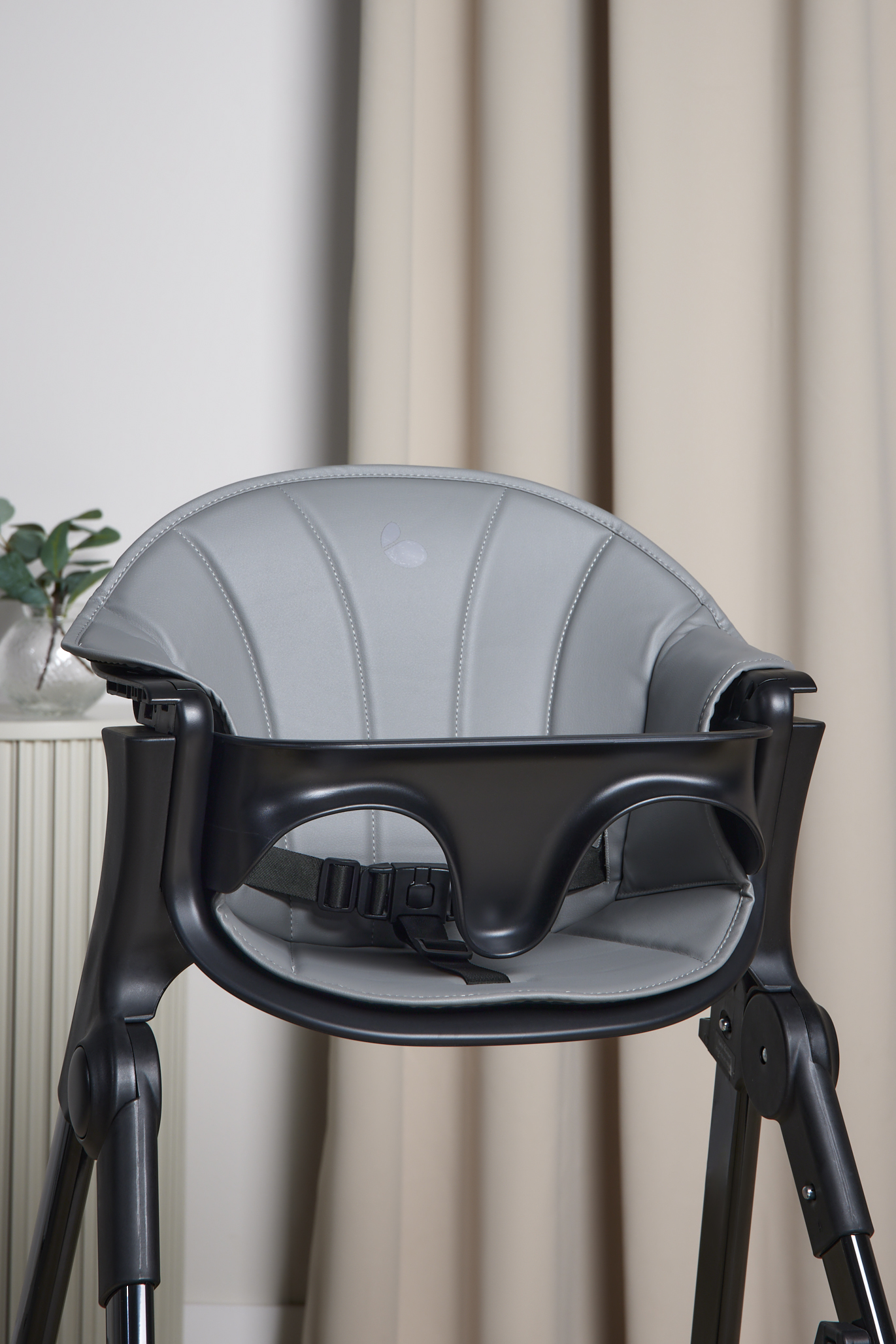 Beemoo CARE Harmony Matstolsdyna, Early Grey