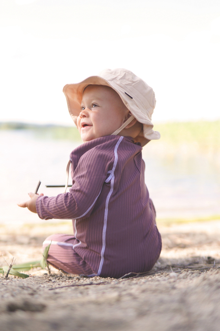 Lindberg Ekenäs Hatt, Rose