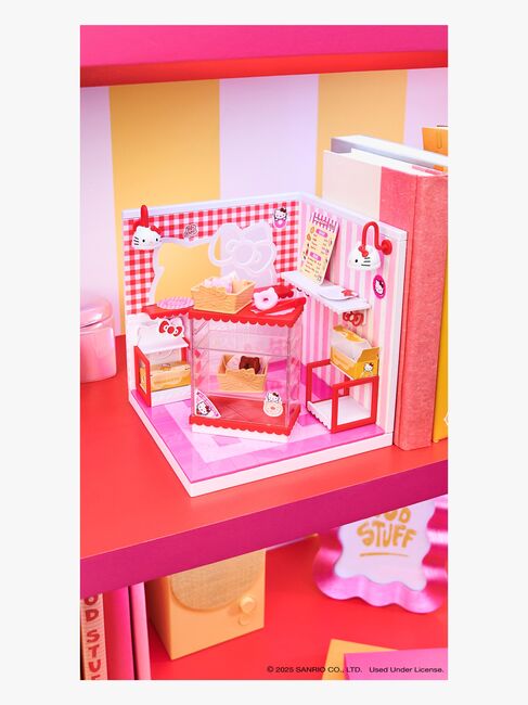 MGA's Miniverse Make It Mini Spaces Hello Kitty Lekset