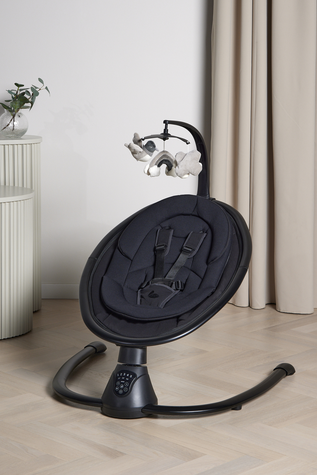 Beemoo PLAY Rocker Low 2 Babysitter, Pitch Black