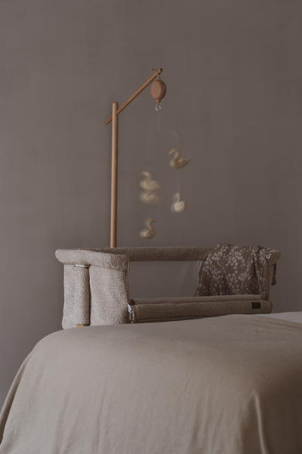 Quax Bedside Crib, Sheep