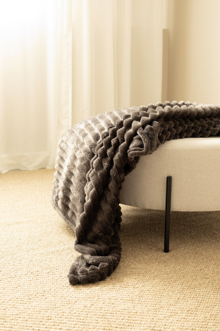 KMCarpets Stripe Pläd 130x170, Grafitgrå