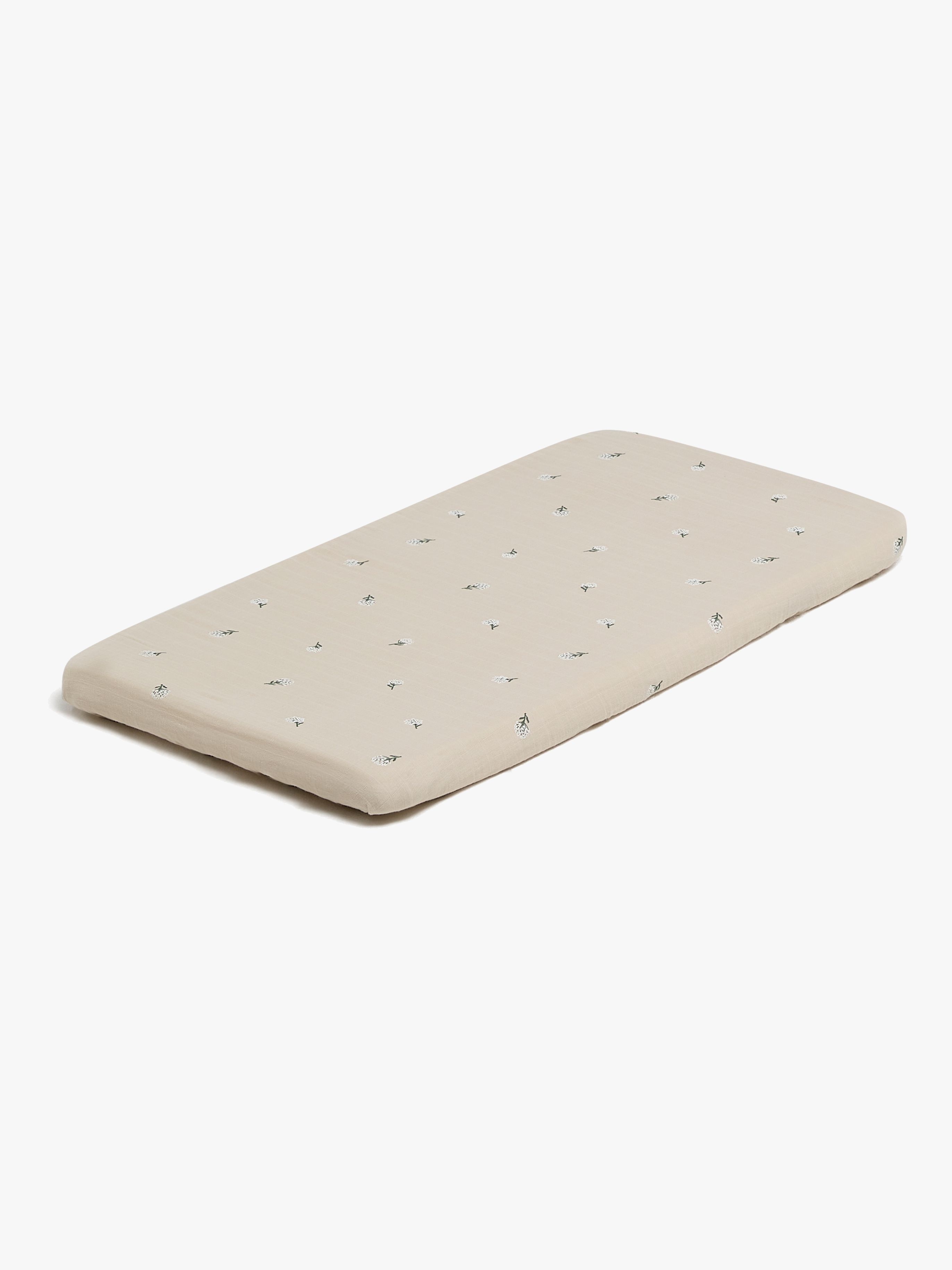 Alice & Fox TWIGGIE Dra-på-lakan Vagga 40x90, Beige