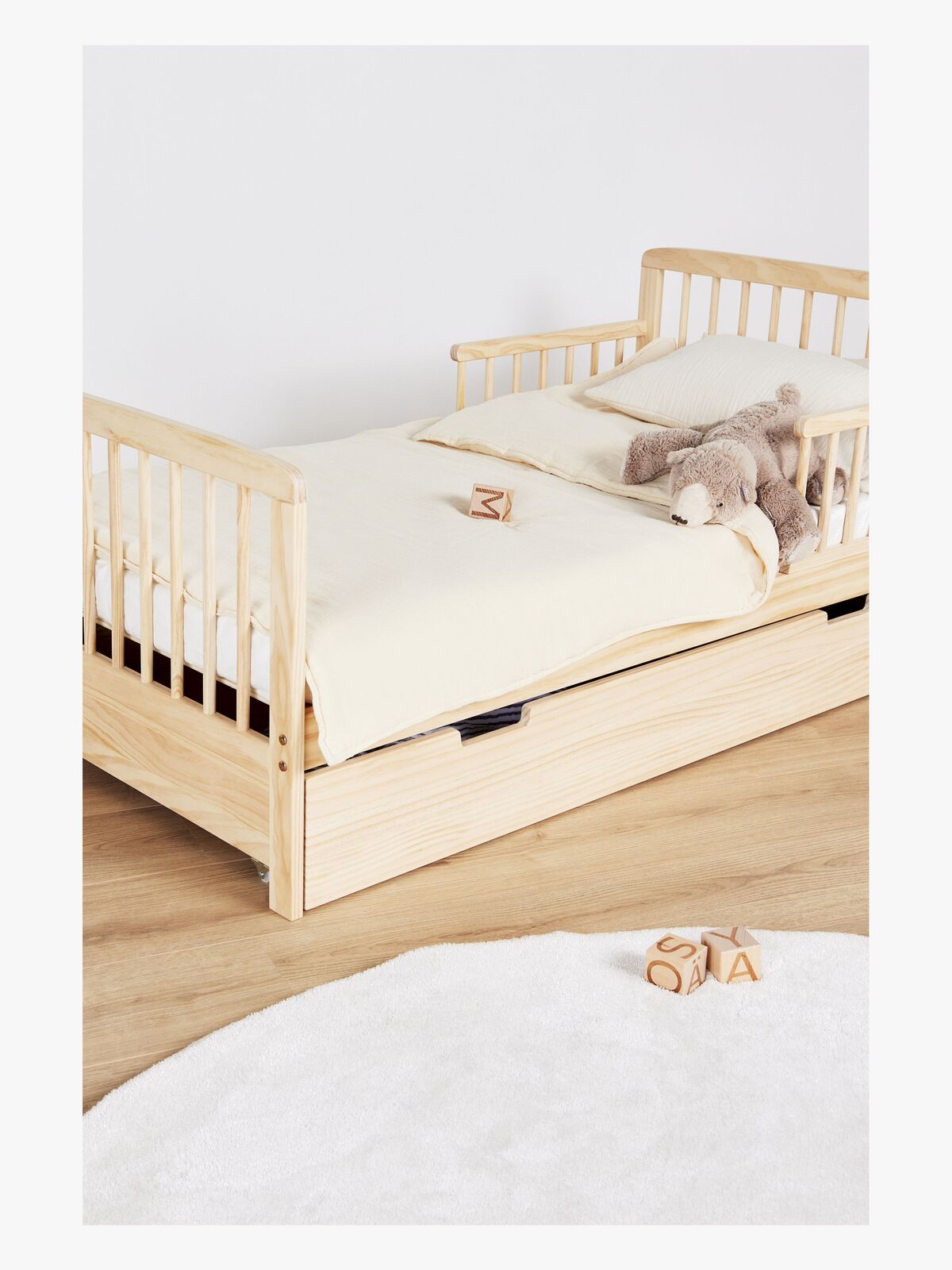 KM906B-WOODEN-03-2202_4a.jpg