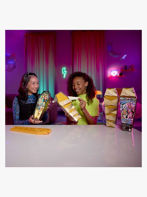 Monster High Buried Secrets Docka Blandad