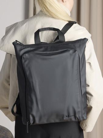 BM-701000-BLACK-4754_5.jpg