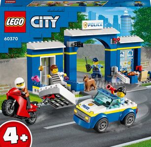LEGO City Police 60370 Jakt vid polisstationen