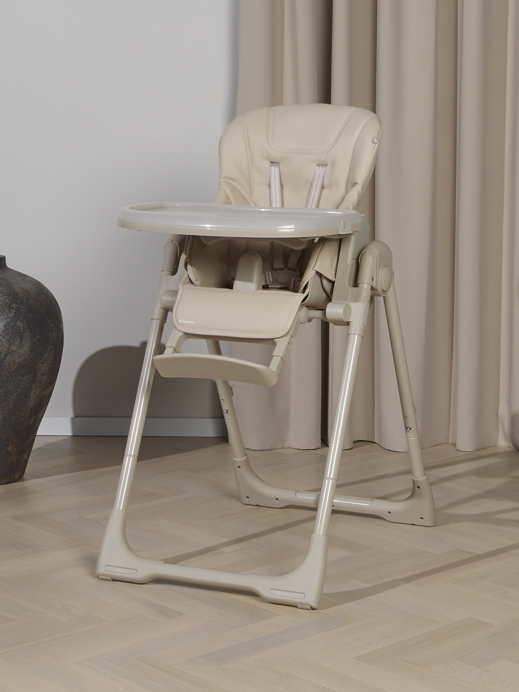 Beemoo CARE Dine Matstol, Truffle Beige