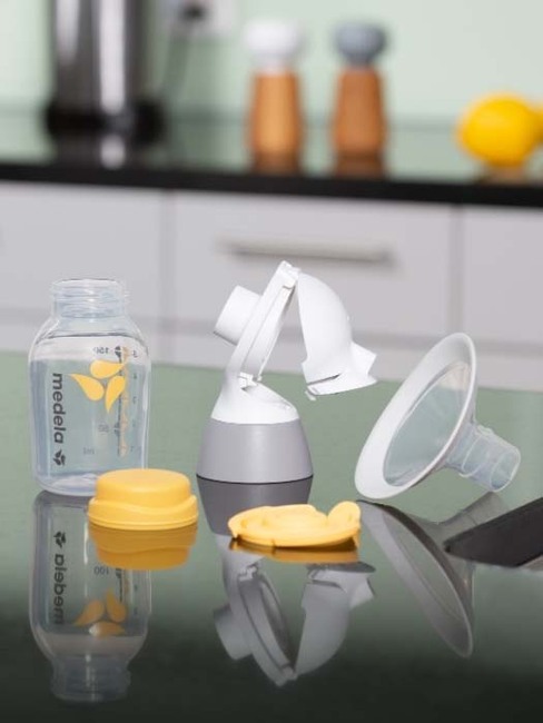 Medela Freestyle Mini Elektrisk Bröstpump Dubbel 101047780-1117_4c.jpg