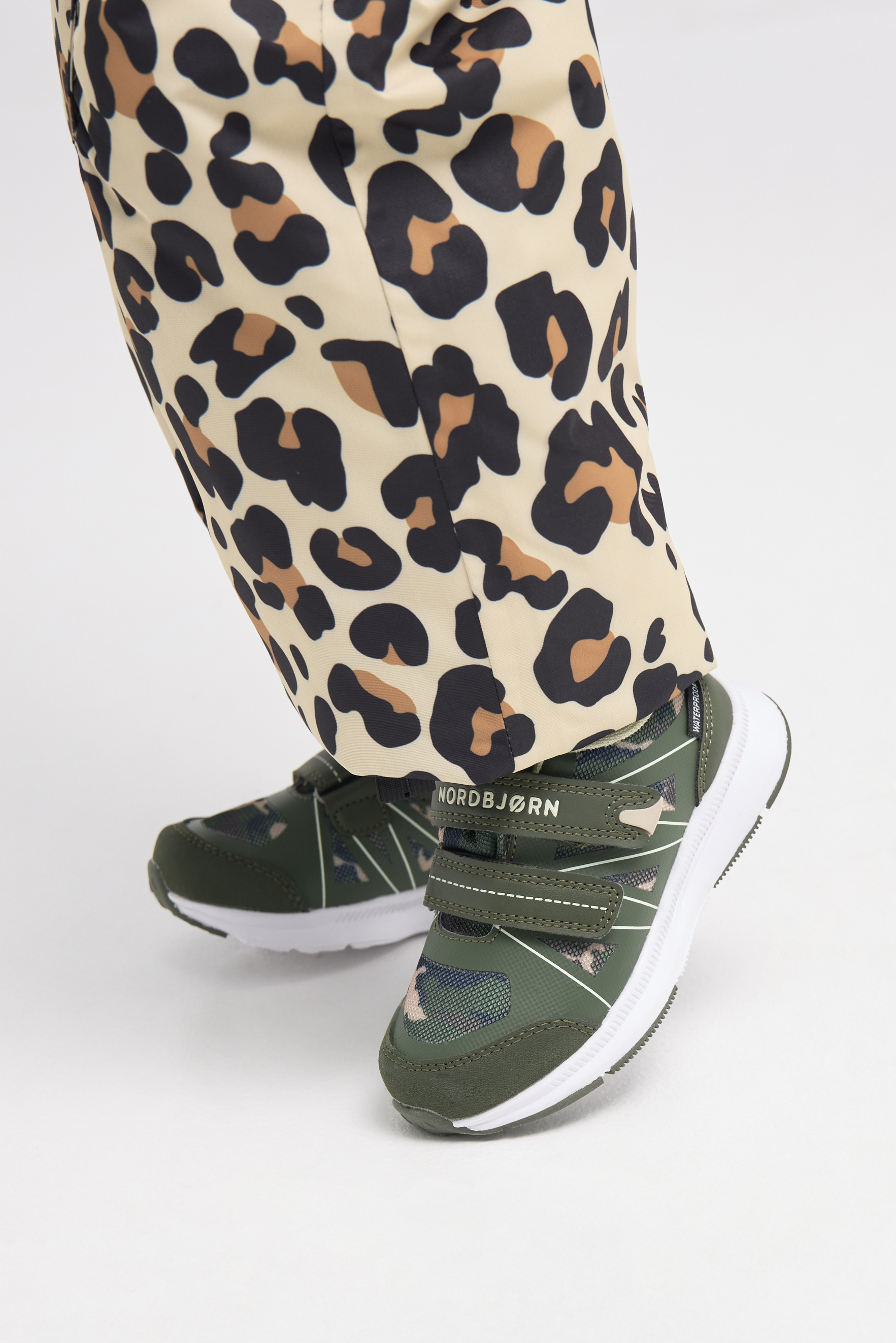 Nordbjørn Jupiter Vattentäta Sneakers, Camo, 29 - Bäst i test