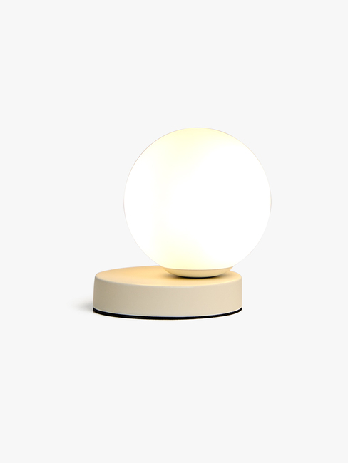 Minitude ORB Bordslampa, Cream White