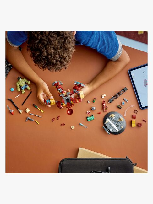 LEGO Super Heroes 76343 Episk strid: Hulkbuster mot Hulk