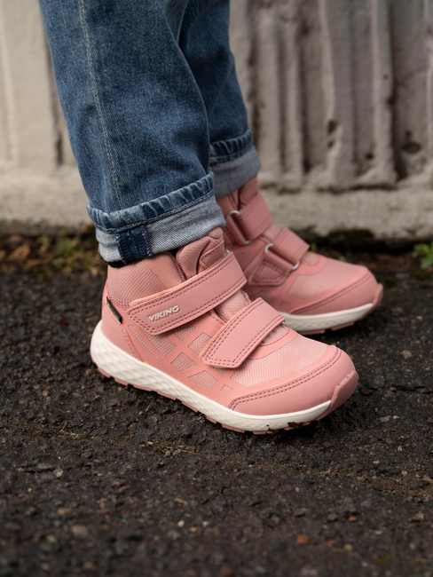 Viking Veme Reflex Mid 2V GTX Sneakers, Light Pink