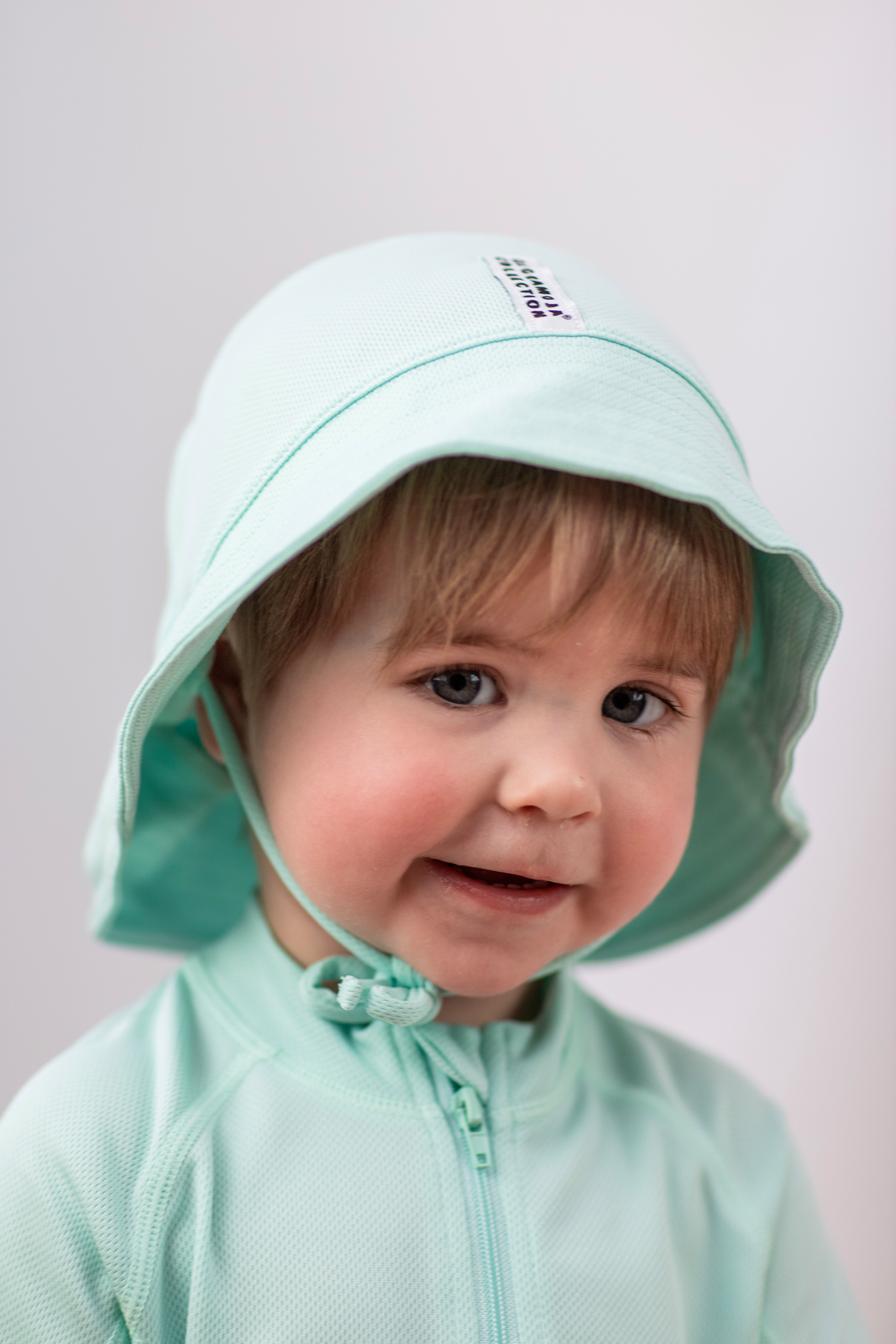 Geggamoja Solhatt, Mint