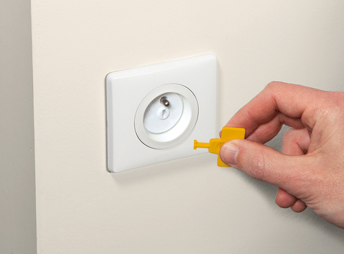 Safety 1st Kontaktskydd med Nyckel
