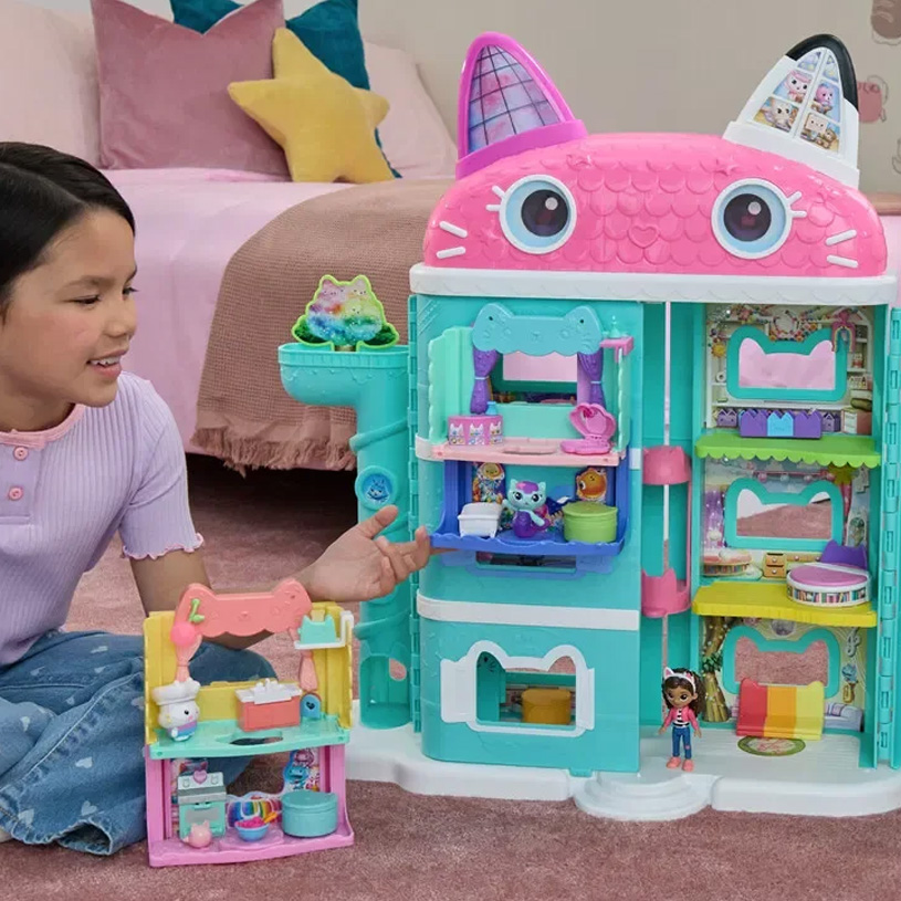 GabbysDollhouse_banner-815x815_Dockor&Gosedjur.jpg