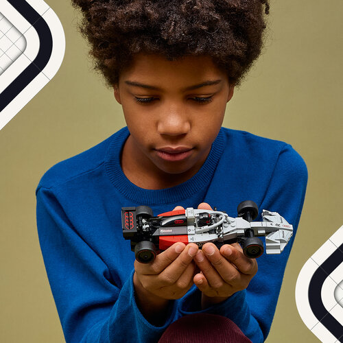 LEGO Speed Champions 77259 Audi Revolut F1 Team R26 racerbil