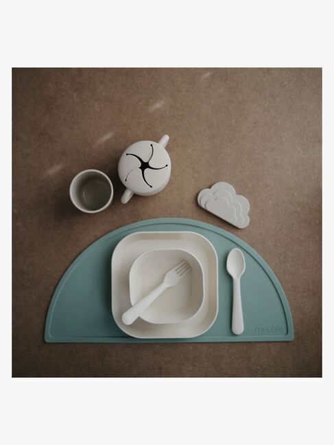 Mushie Bestick, Ivory