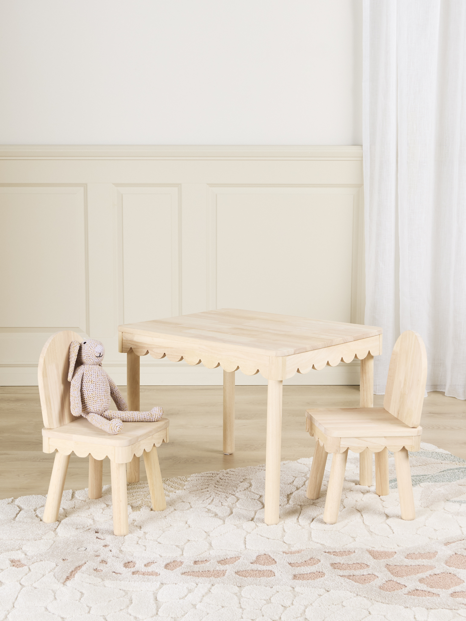 Alice &  Fox Dune Bord &  Stol, Natural Wood