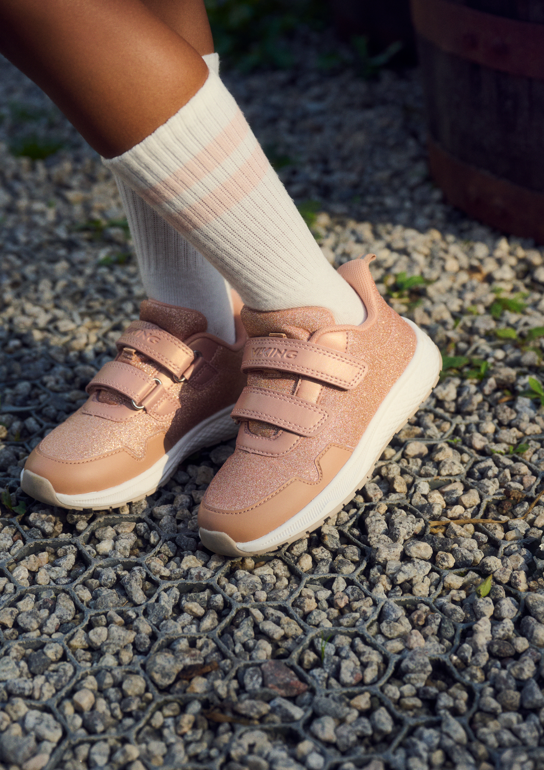 Viking Bouncy Glitter 2V Sneakers, Gold, 25