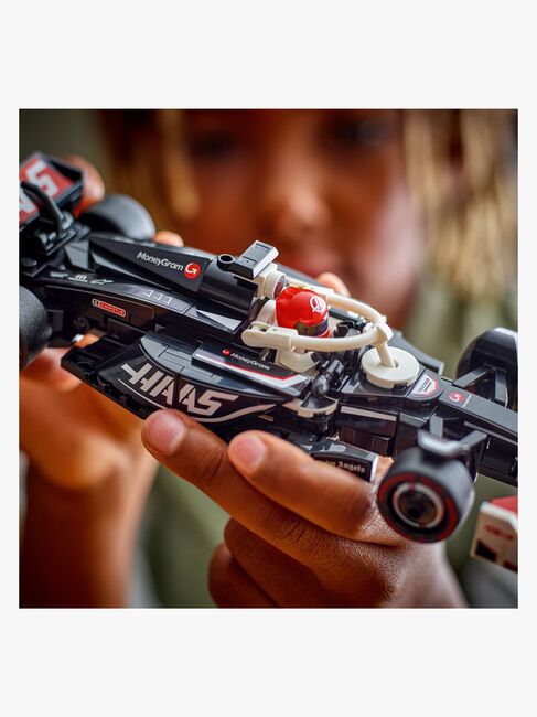 LEGO Speed Champions 77250 MoneyGram Haas F1 Team VF-24 racerbil
