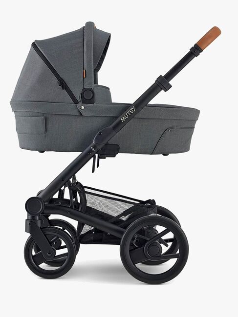 Mutsy Nio Duovagn, North Grey