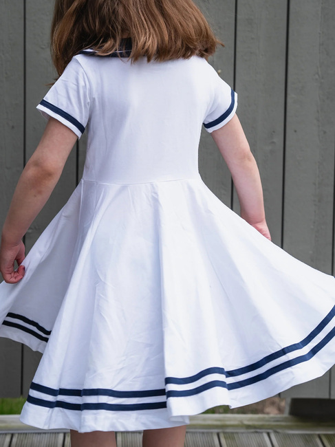 Geggamoja Seglarklänning, Vit