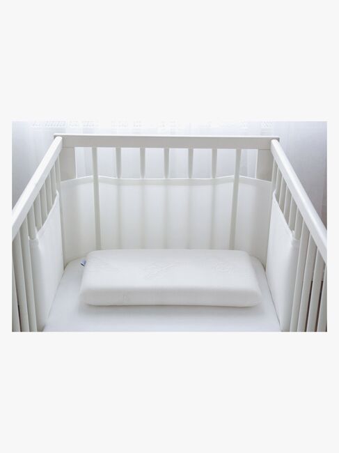 BabyMatex Bump Air Spjälsängsskydd 30 x 360 cm Andningsbart, Vit