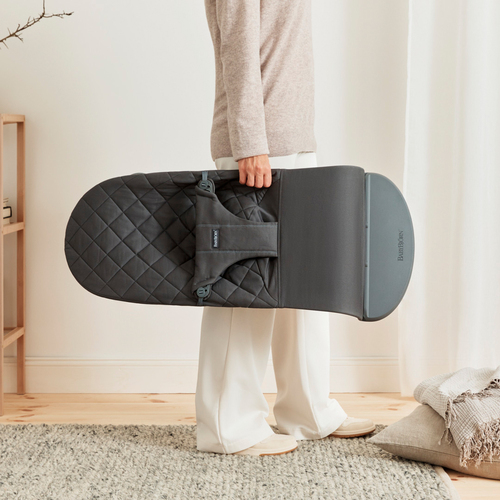BabyBjörn Bliss Babysitter Vävd Klassisk Quilt, Antracitgrå